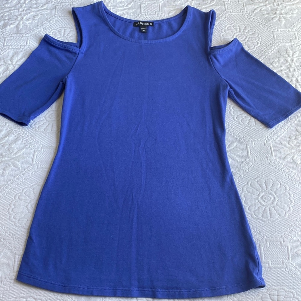 Womens Express top